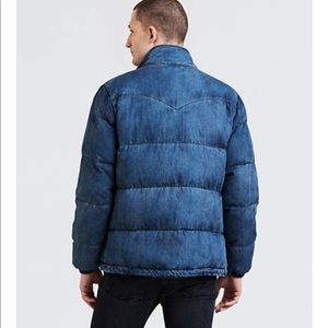 levi's barstow puffer
